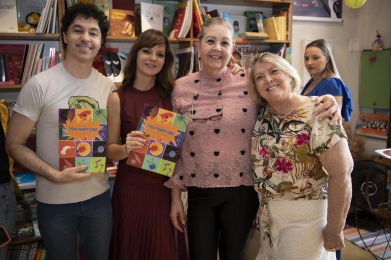 Lançamento do livro Todo mundo sabe